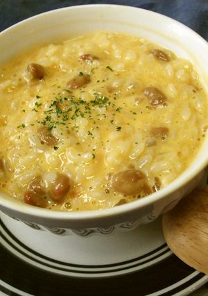 マヨ必須★レンジで納豆卵チーズおじや-レシピのメイン写真