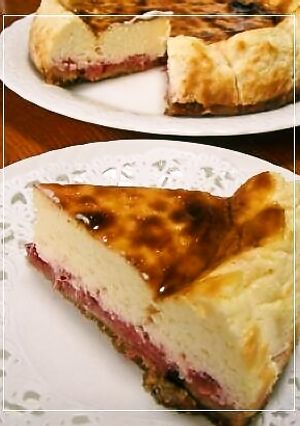 たっぷりいちごの♡ベイクドチーズケーキ-レシピのメイン写真