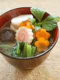 家族が笑顔なお雑煮