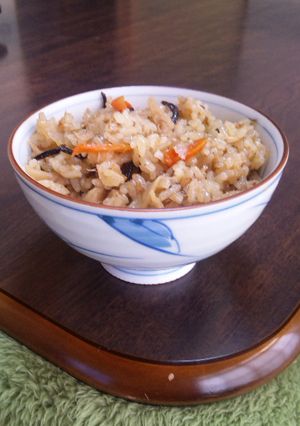 おかか香る三菜＆ツナの炊き込みごはん-レシピのメイン写真