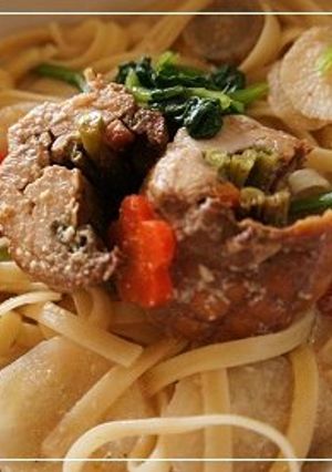 お雑煮をリサイクル、中華風ごまみそパスタ-レシピのメイン写真