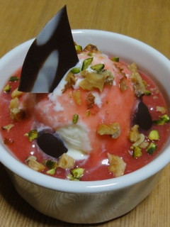 いちごアイスクリーム-レシピのメイン写真