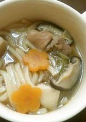 お雑煮が残ったら煮込みうどんに♪-レシピのメイン写真