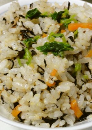 ひじきと油揚げの混ぜご飯-レシピのメイン写真