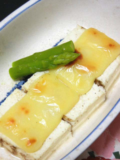 焼き豆腐のチーズ焼き-レシピのメイン写真