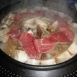 豚バラ肉、ごぼう、エリンギのすき焼き鍋