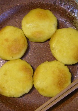 ６０kcal！低カロリーなさつまいももち-レシピのメイン写真