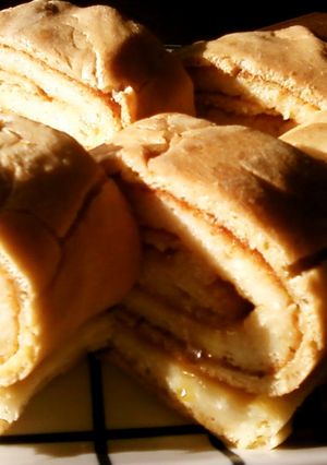 シュー生地でチーズケーキロールマンゴー味-レシピのメイン写真