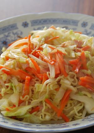 袋麺で塩焼きそば-レシピのメイン写真
