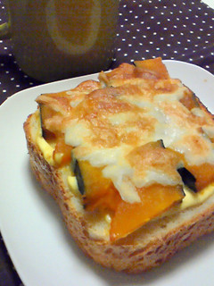 かぼちゃの煮物で♪ マヨチートースト*-レシピのメイン写真