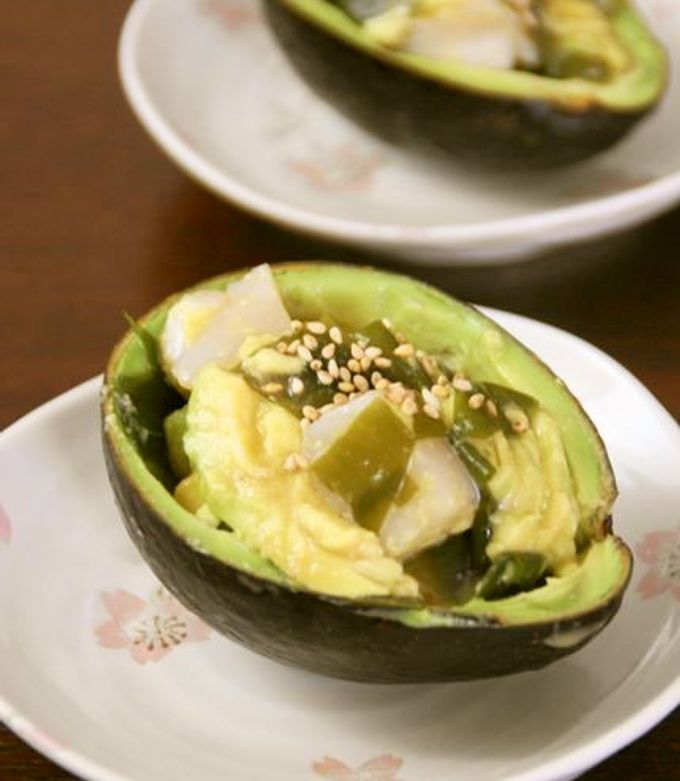 アボカド 楽天市場】【ふるさと納税】 アボカド 国産 500g 希少 土佐久礼産 完熟