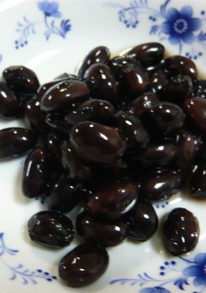 おせちに黒豆-レシピのメイン写真