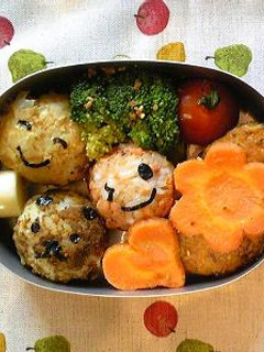 ☆ミニおにぎり☆-レシピのメイン写真