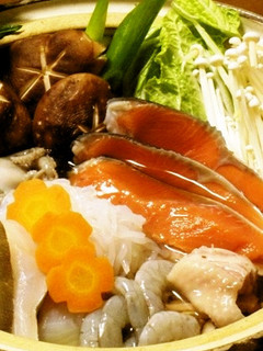 濃厚ダシでつくる醤油味の寄せ鍋と餅シャブ-レシピのメイン写真