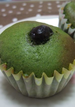 ノンオイル！抹茶と黒豆のカップケーキ♪-レシピのメイン写真
