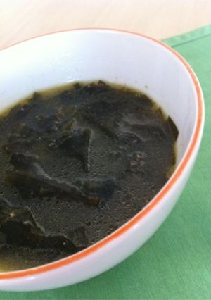 食べるえごまワカメスープ-レシピのメイン写真