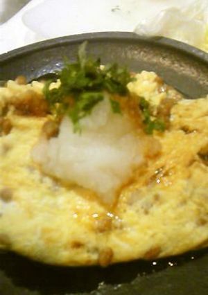 超簡単ご飯がすすむ！納豆オムレツ-レシピのメイン写真