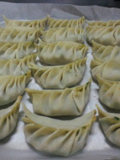 餃子の包みかた-レシピのメイン写真