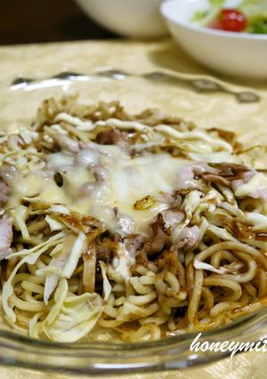 チーズとろっ☆焼きそばピザ-レシピのメイン写真