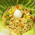 インスタントラーメンでラーメンサラダ