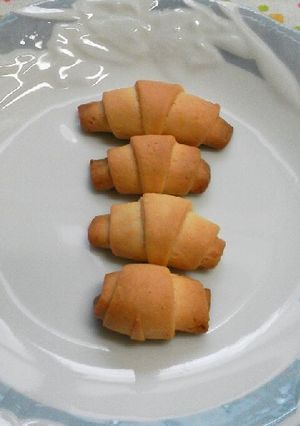 可愛いクロワッサン型クッキー♪-レシピのメイン写真