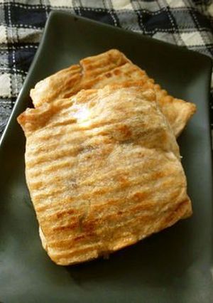 創作菓子・麩座布団 ~粒あん入り麩焼き-レシピのメイン写真