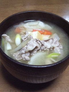 かんたんとん汁(カット野菜を利用)-レシピのメイン写真