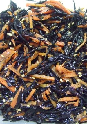 梅こぶ茶でつくるひじきの煮物-レシピのメイン写真