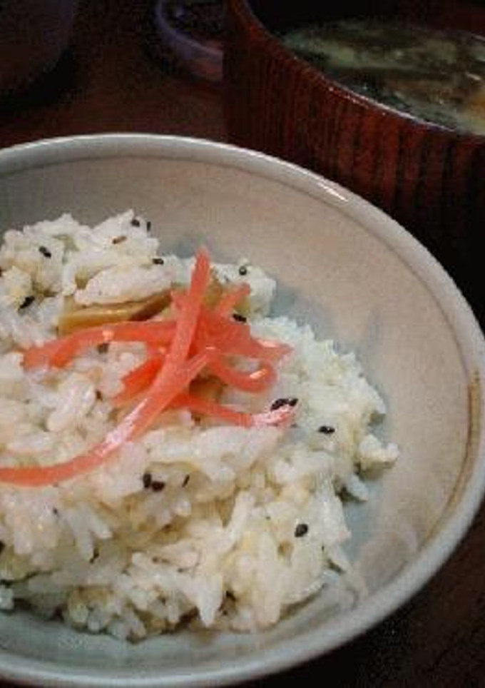 メンマと黒胡麻の炊き込みごはん-レシピのメイン写真