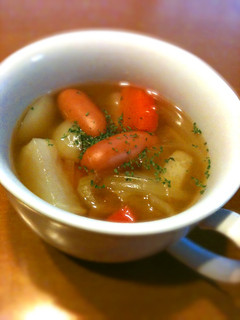 根菜たっぷり♪かんたんコンソメスープ-レシピのメイン写真
