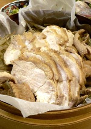 簡単・鶏もも肉ともやしのせいろ蒸し-レシピのメイン写真