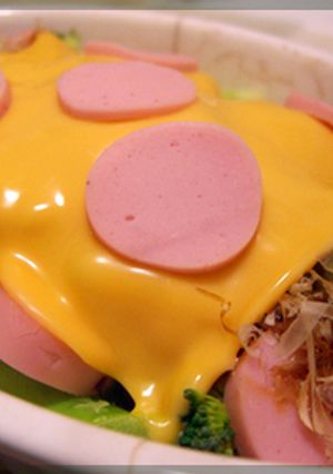 お魚ソーセージとブロッコリーの和風チーズ-レシピのメイン写真