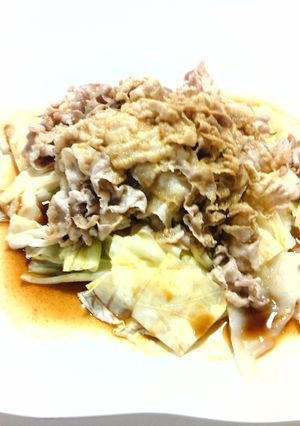 しゃぶしゃぶ肉とキャベツのカレーダレ-レシピのメイン写真