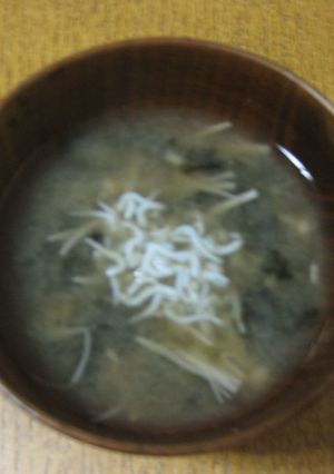 カルシウム満点☆海苔とシラスの味噌汁-レシピのメイン写真