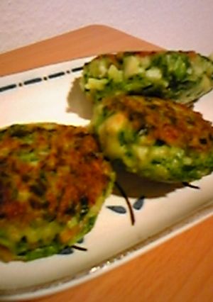 ニラと竹輪でもちもちお焼き-レシピのメイン写真
