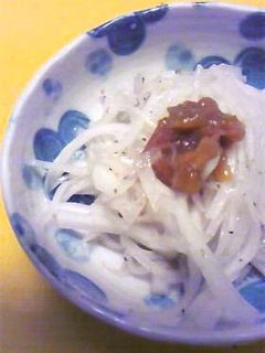 ねり梅で作る梅わさ大根♪-レシピのメイン写真
