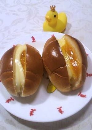あんずジャムとチーズのバターロールサンド-レシピのメイン写真