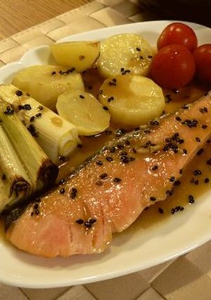 鮭とじゃが芋・白ねぎのグリル味噌ソースで-レシピのメイン写真