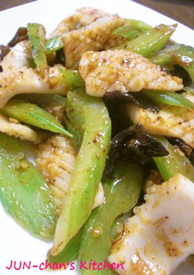 いかとセロリのXO醤炒め-レシピのメイン写真