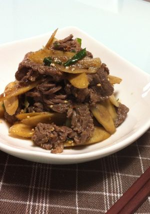 ご飯もお酒も進む♡牛肉とゴボウのしぐれ煮-レシピのメイン写真