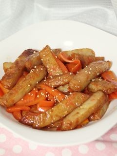 さつま揚げとにんじんの甘辛バター焼き♪-レシピのメイン写真
