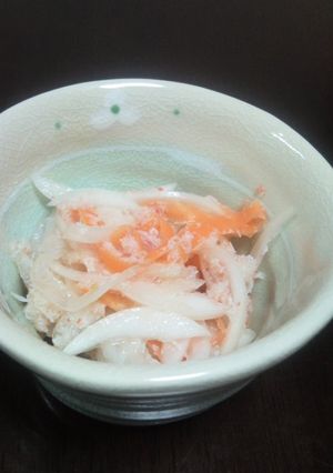 新玉ねぎが手に入ったら✪カニサラダ✪-レシピのメイン写真