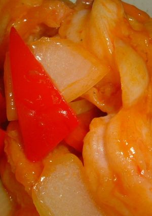 ”赤野菜”でレッドホットぴり辛エビチリ！-レシピのメイン写真