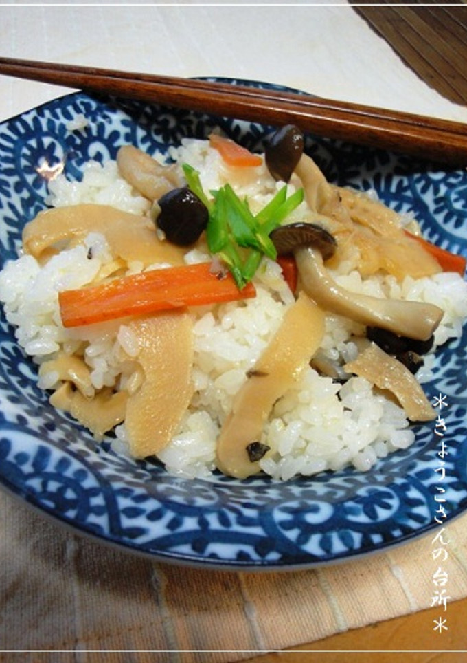 たけのことしめじの混ぜご飯-レシピのメイン写真