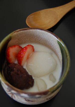 子供のおやつにも☆白玉ミルクぜんざい-レシピのメイン写真