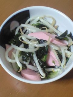 ワカメと魚肉ソーセージの酢の物-レシピのメイン写真