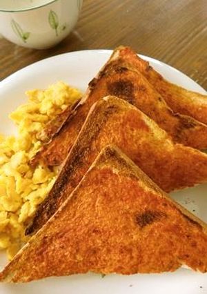 超簡単！癖になる〜ピザソースだけトースト-レシピのメイン写真