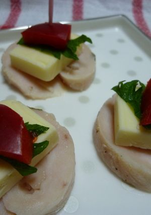 スマートチーズと自家製鶏ハムのおつまみ-レシピのメイン写真