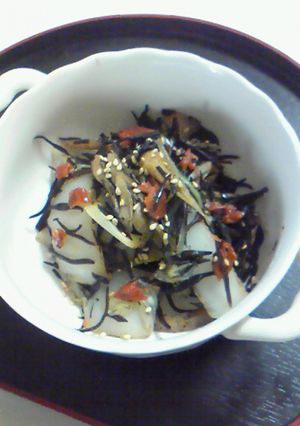 ひじきと白菜の炒め物〜梅肉風味〜-レシピのメイン写真