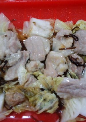 ルクエで作る白菜と豚バラ肉の塩コンブ蒸し-レシピのメイン写真